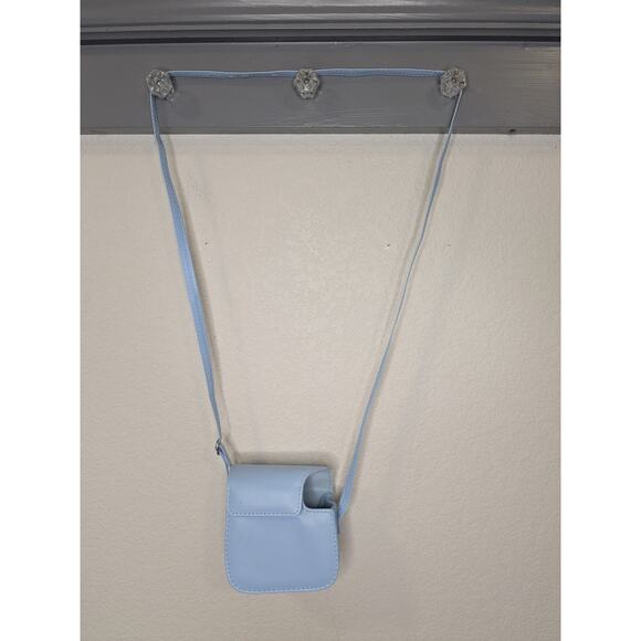 Fujifilm INSTAX MINI 7+ Camera Case Powder Blue - Picture 4 of 5